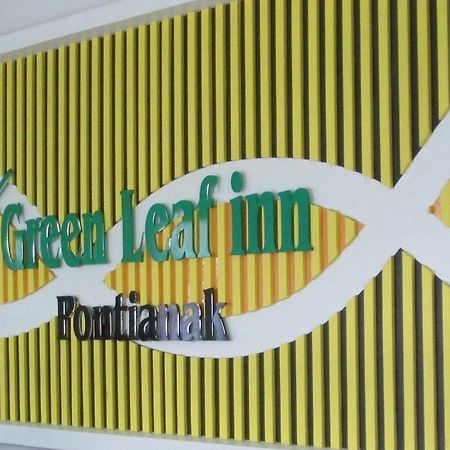Green Leaf Inn Pontianak Exterior photo